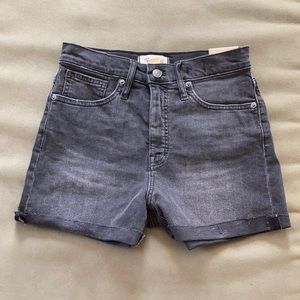Black denim high waisted shorts!